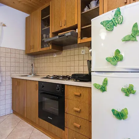 13 Prázdninový dům *