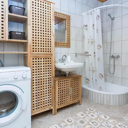 13 Prázdninový dům