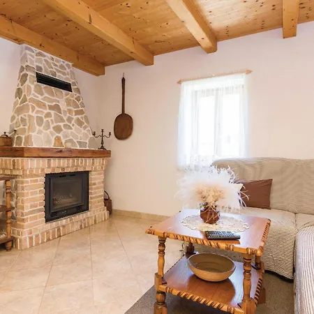 3 Bedroom In Vir